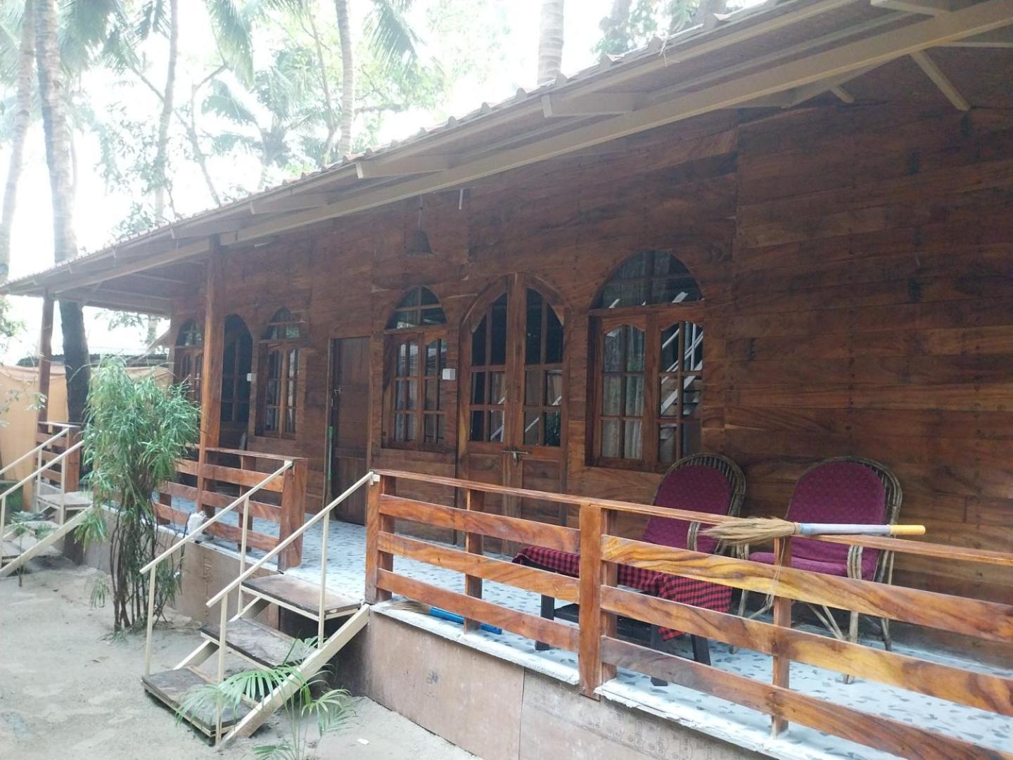 卡纳科纳Fernandes Bar And Restaurant住宿加早餐旅馆 外观 照片